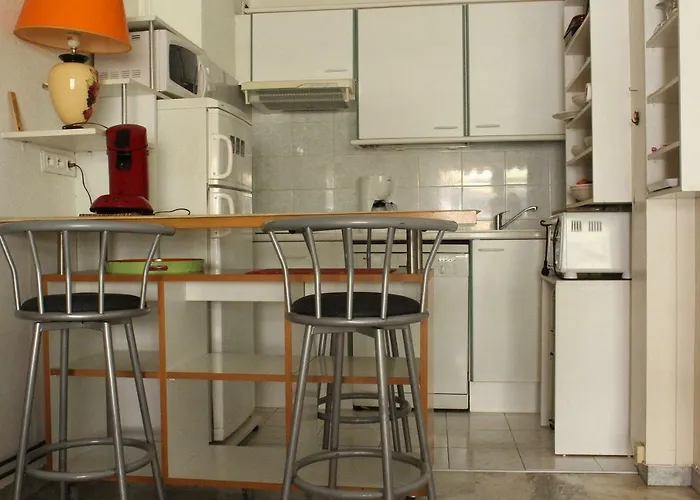 Studio Standing Bord De Mer Et Vue