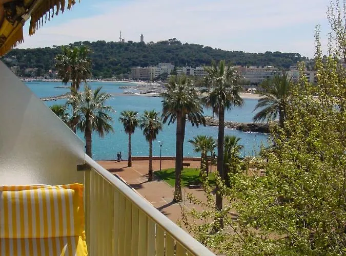 Studio Standing Bord De Mer Et Vue